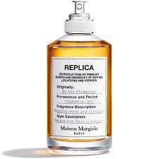 Replica By the Fireplace 100ml